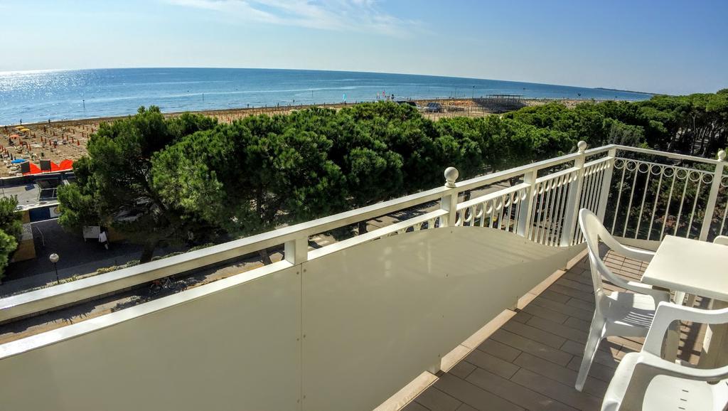 Hotel Miramare Lignano Sabbiadoro Eksteriør bilde