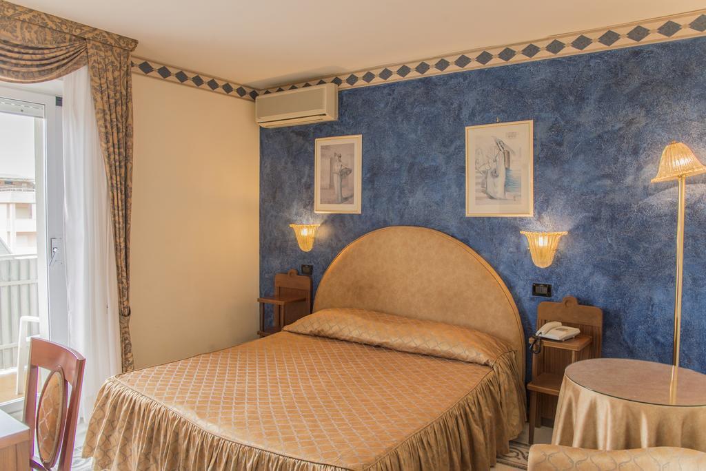 Hotel Miramare Lignano Sabbiadoro Eksteriør bilde