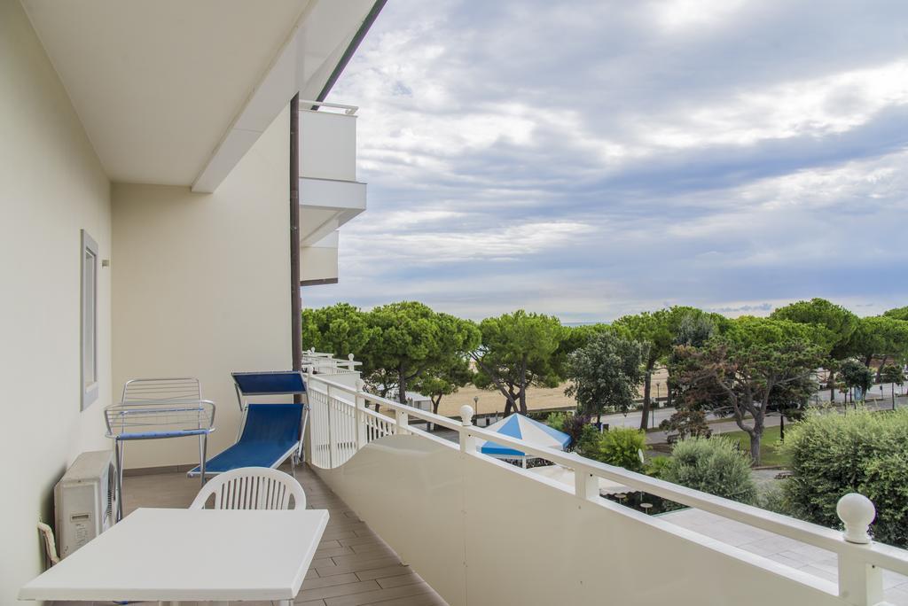 Hotel Miramare Lignano Sabbiadoro Eksteriør bilde
