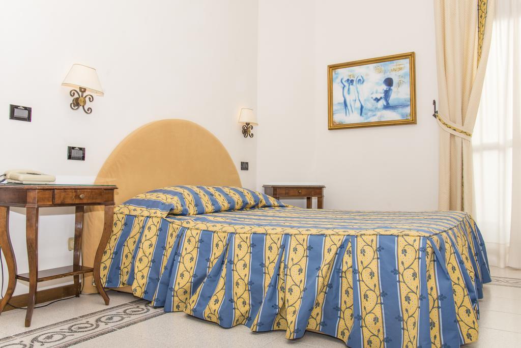 Hotel Miramare Lignano Sabbiadoro Eksteriør bilde